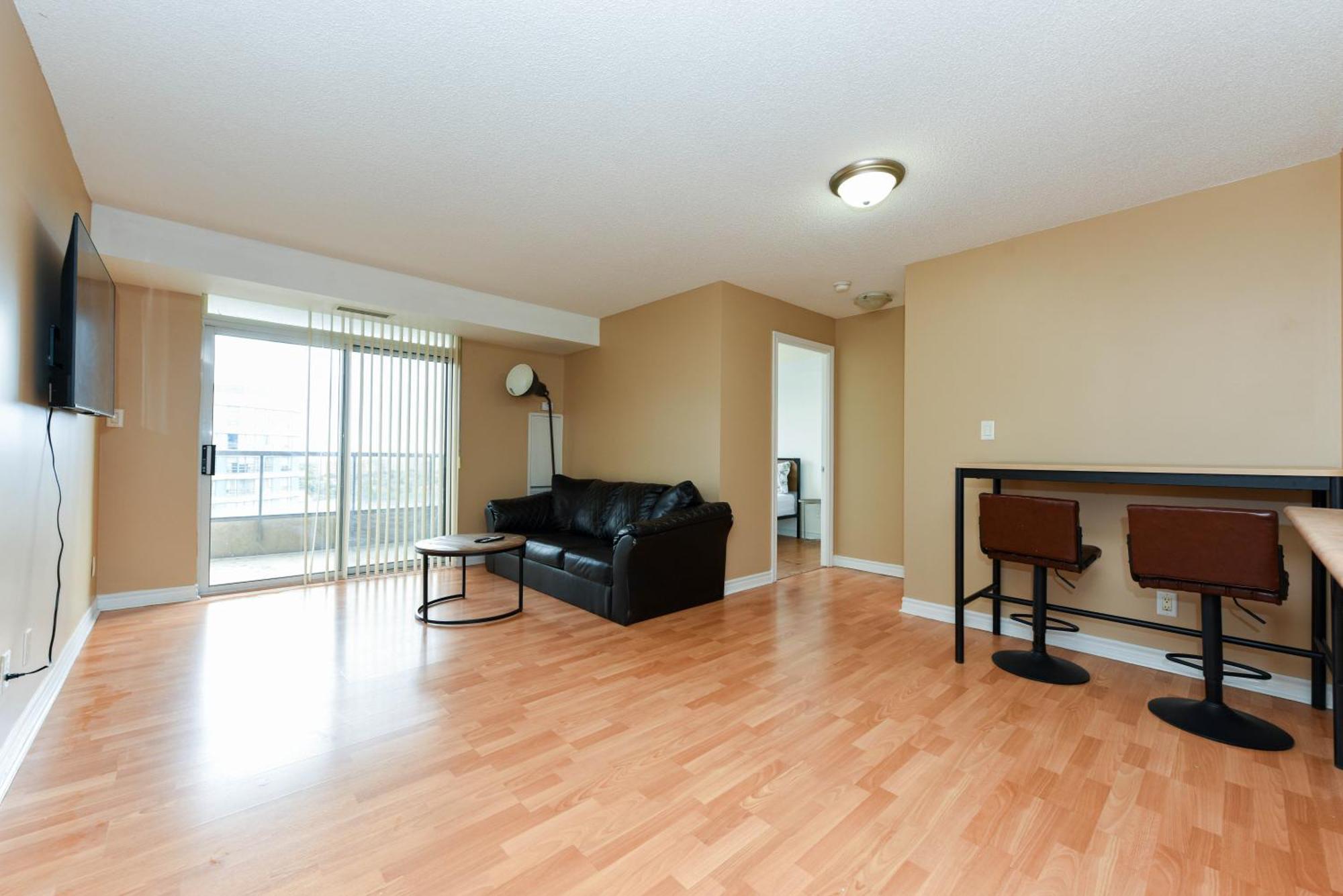 Amazing 2br & 2bth - Near Square One Mall Mississauga