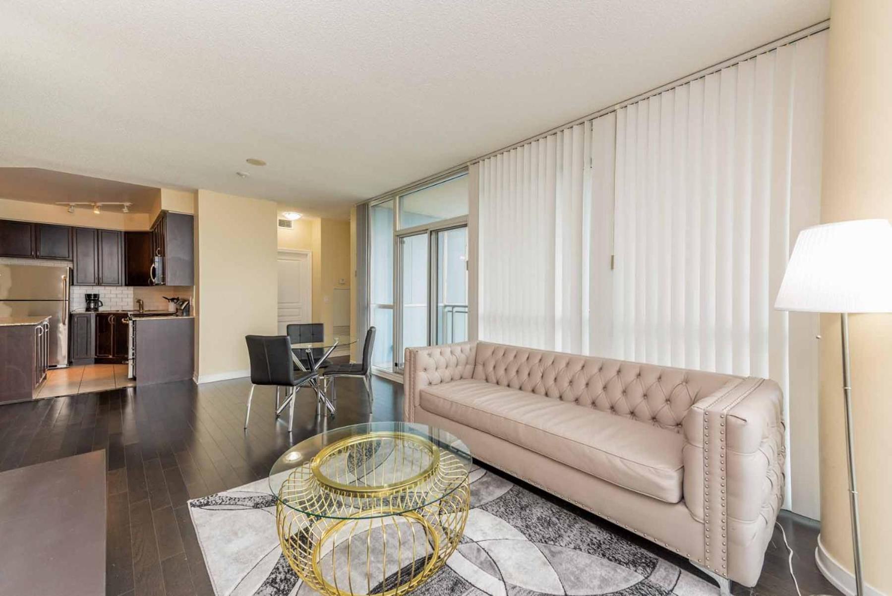 Apartment Amazing 2br & 2bth - Near Square One Mall Mississauga